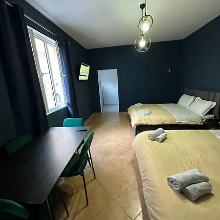 Bed & Breakfast Tirana Rooms
